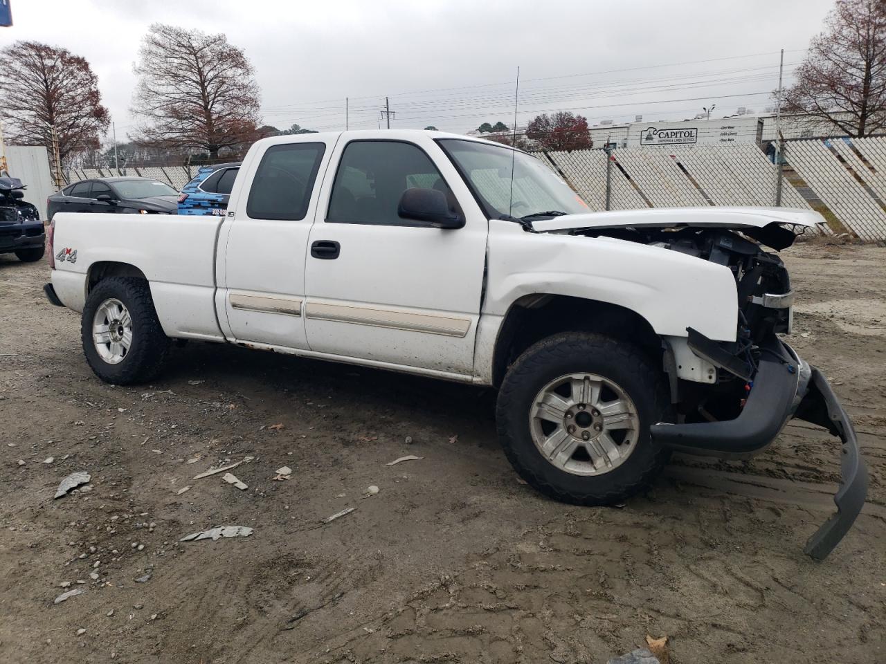 2005 CHEVROLET SILVERADO K1500 photo 4
