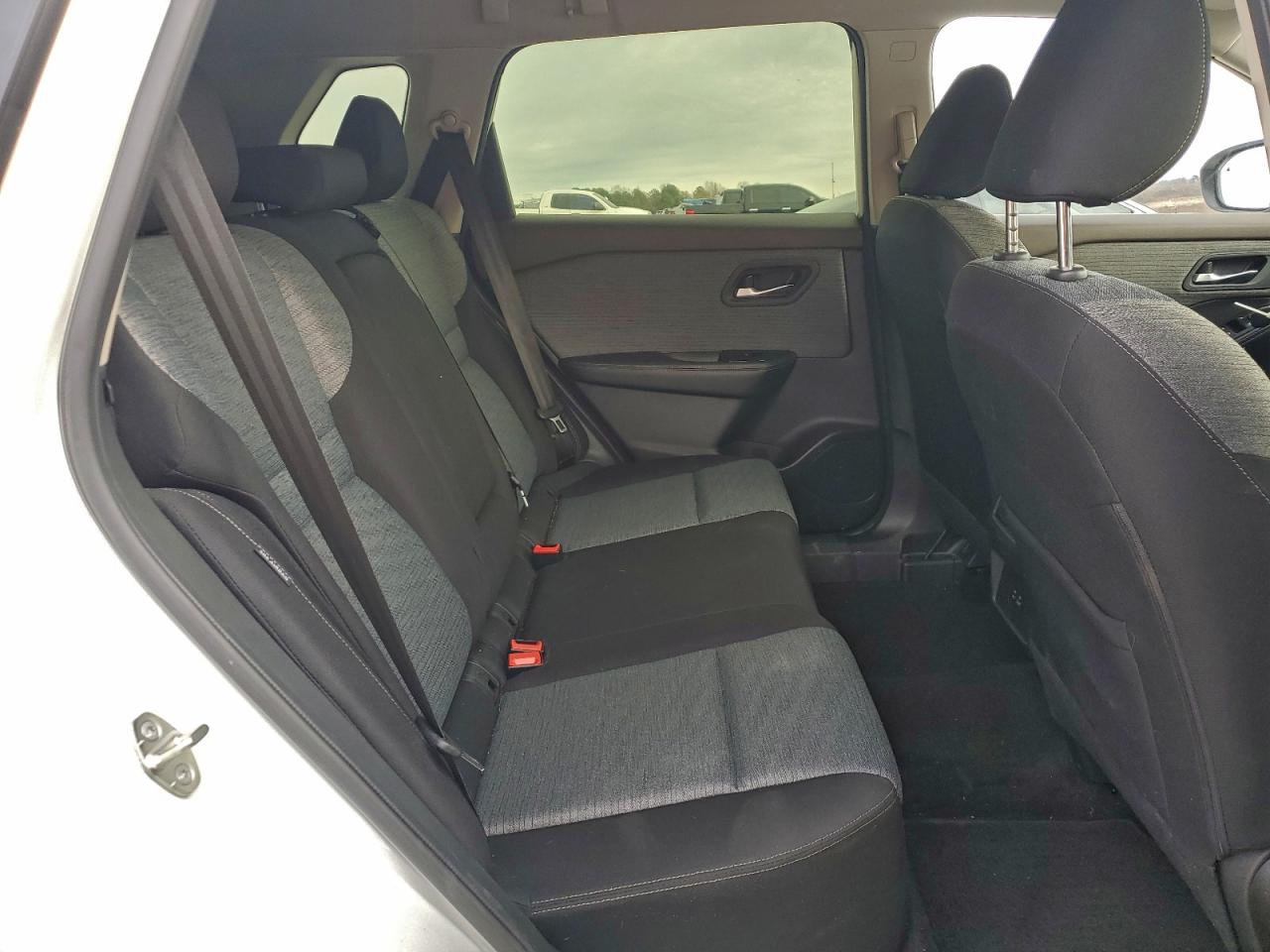 2023 NISSAN ROGUE SV photo 31