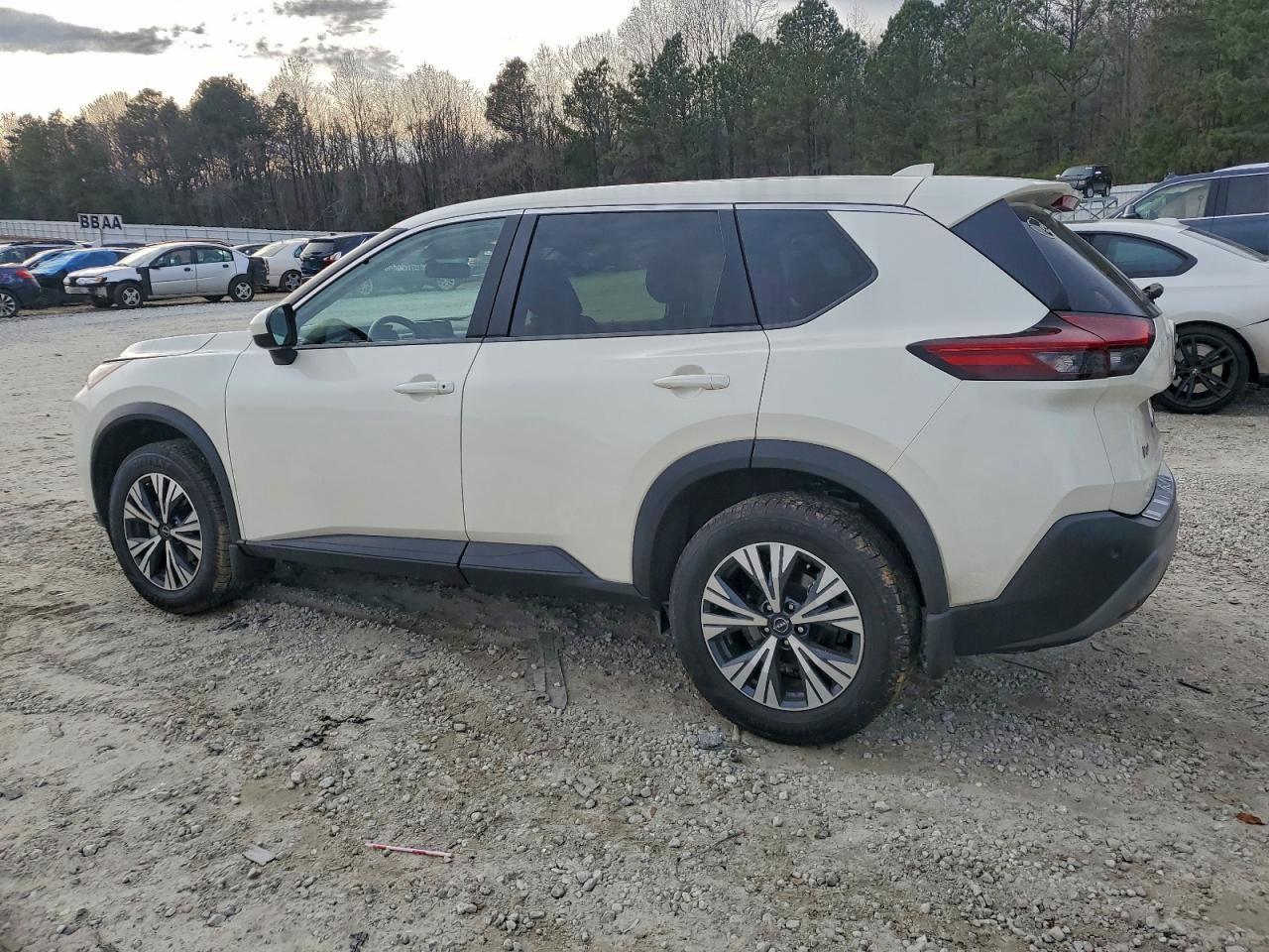 2023 NISSAN ROGUE SV photo 4