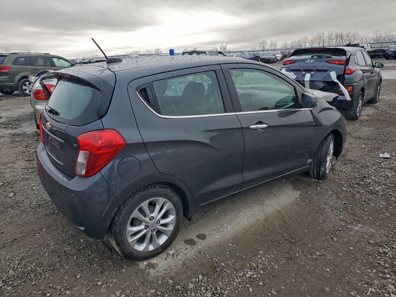 2020 CHEVROLET SPARK 2LT photo 3