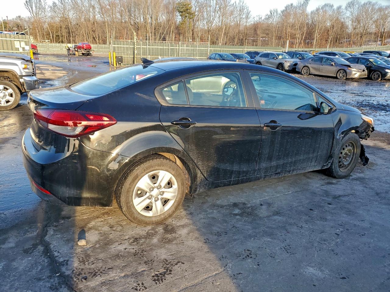 2017 KIA FORTE LX photo 7