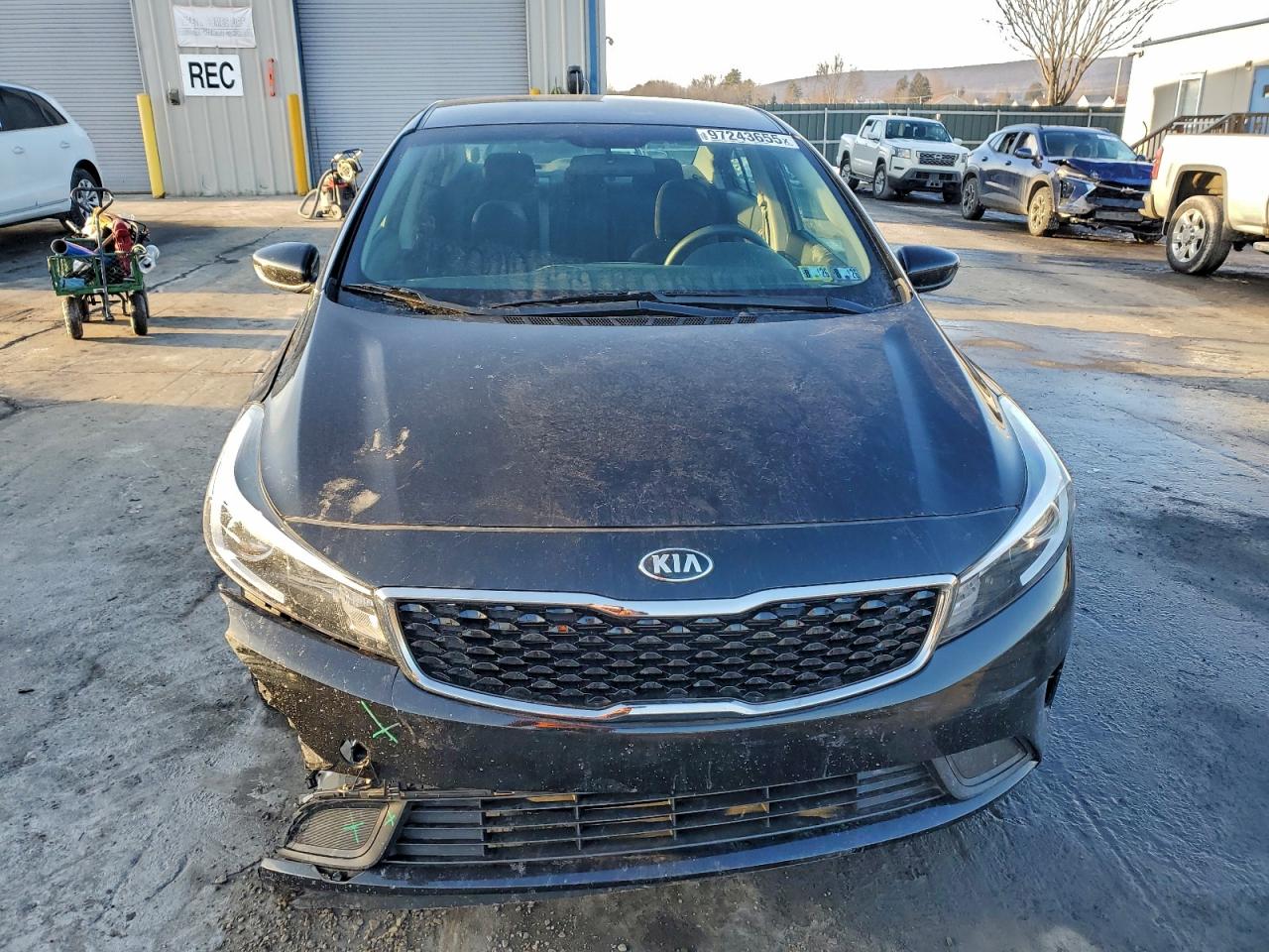 2017 KIA FORTE LX photo 13