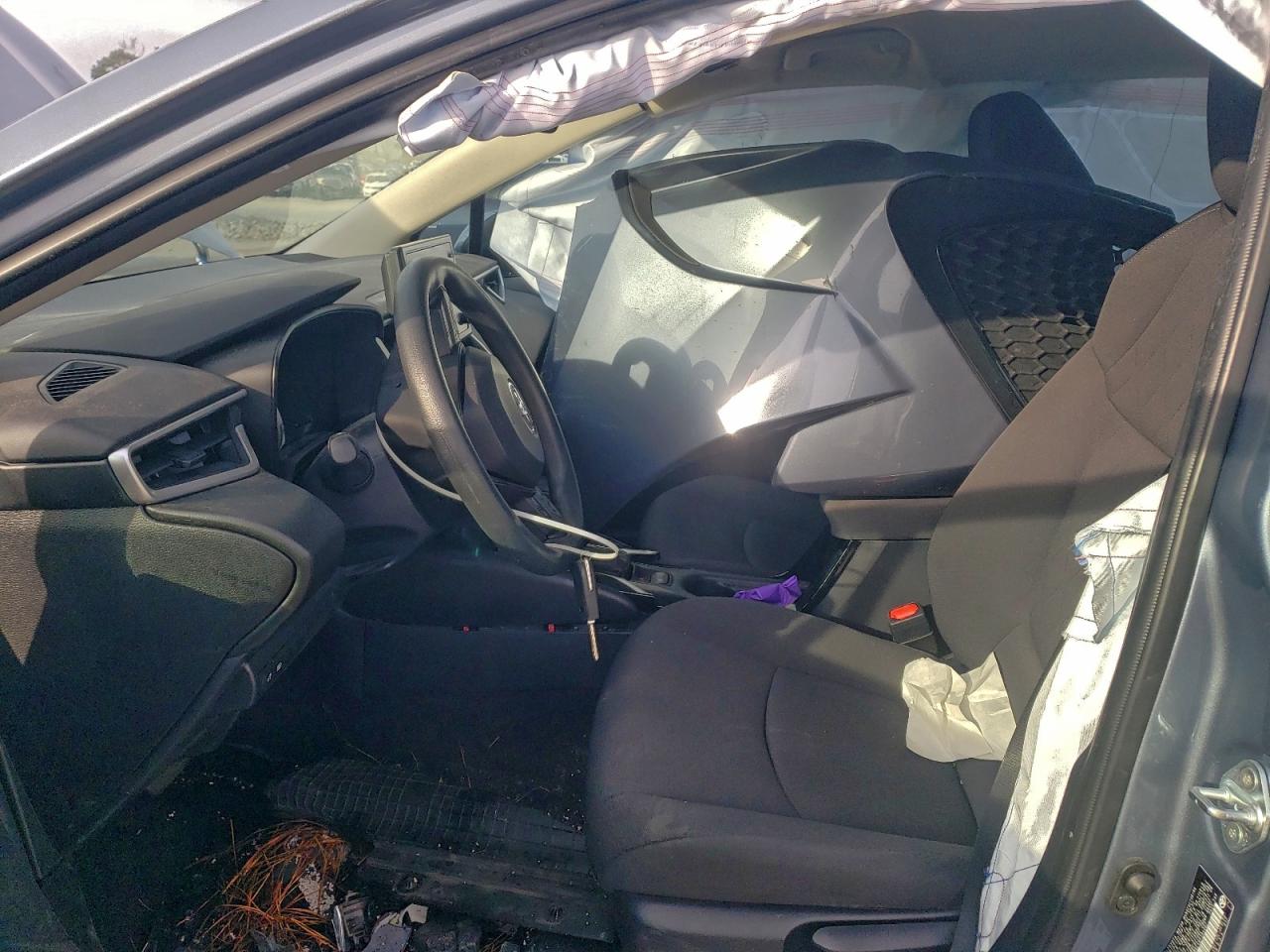 2022 TOYOTA COROLLA LE photo 19