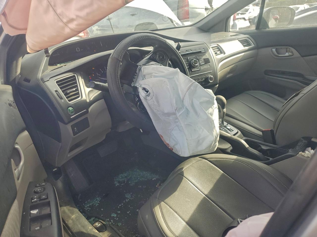 2014 HONDA CIVIC LX photo 22