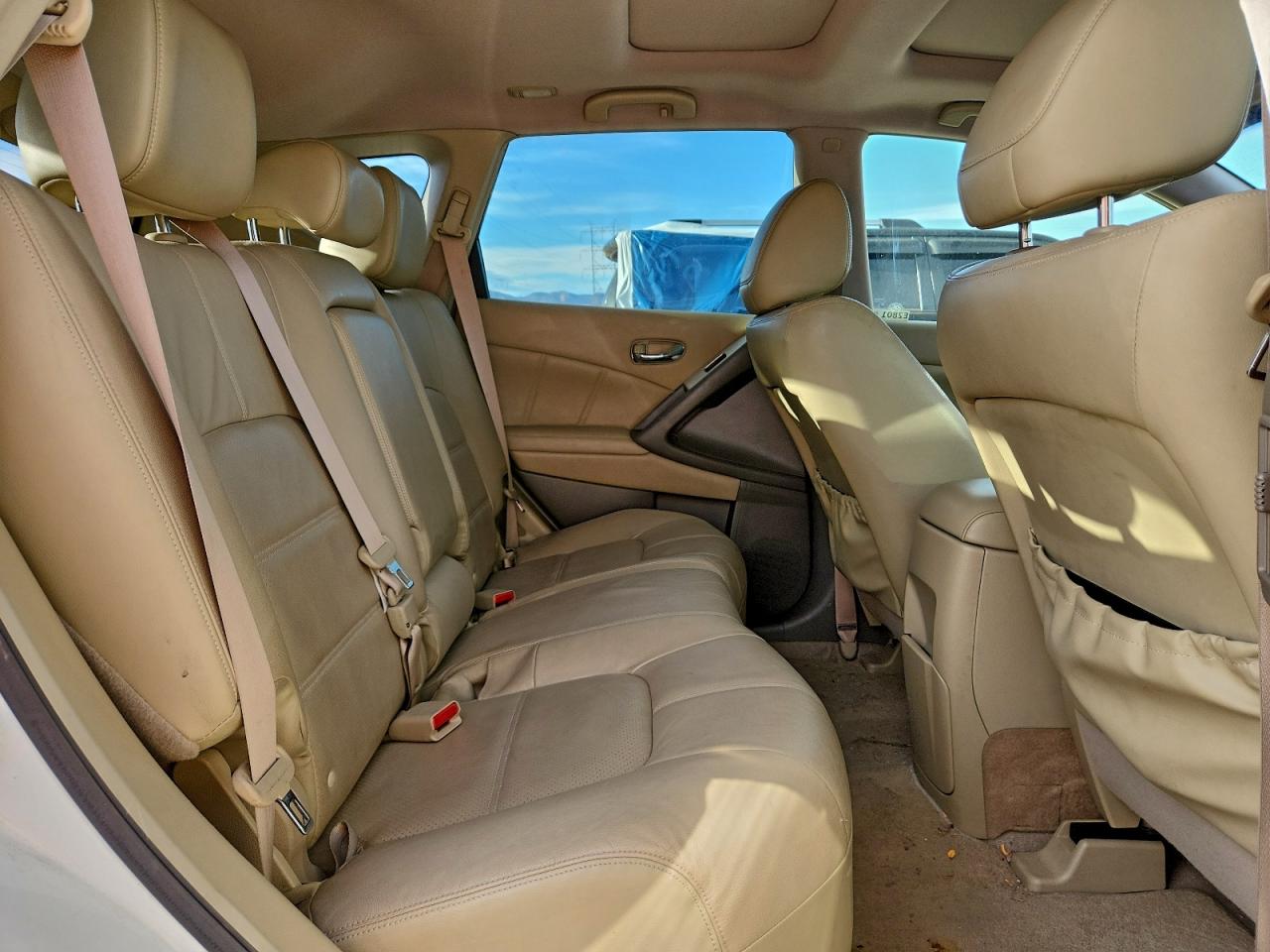 2014 NISSAN MURANO S photo 21