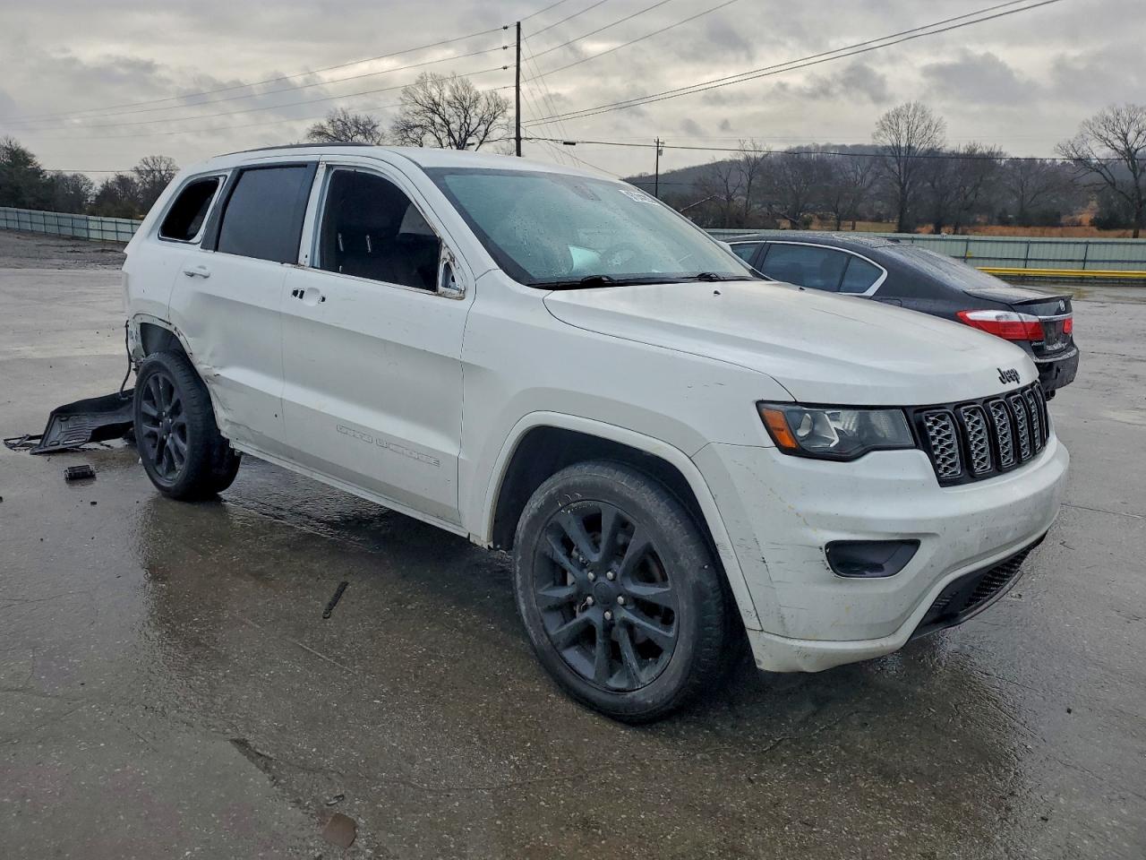 2018 JEEP GRAND CHEROKEE LAREDO photo 7