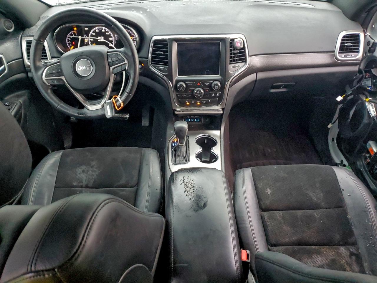 2018 JEEP GRAND CHEROKEE LAREDO photo 15