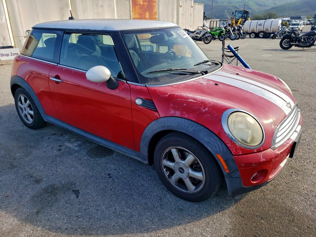 2010 MINI COOPER photo 7