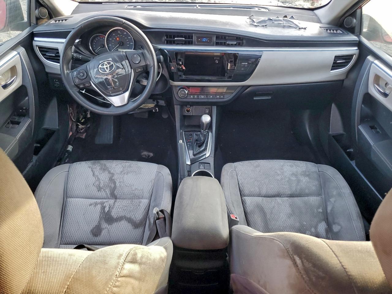 2016 TOYOTA COROLLA L photo 8