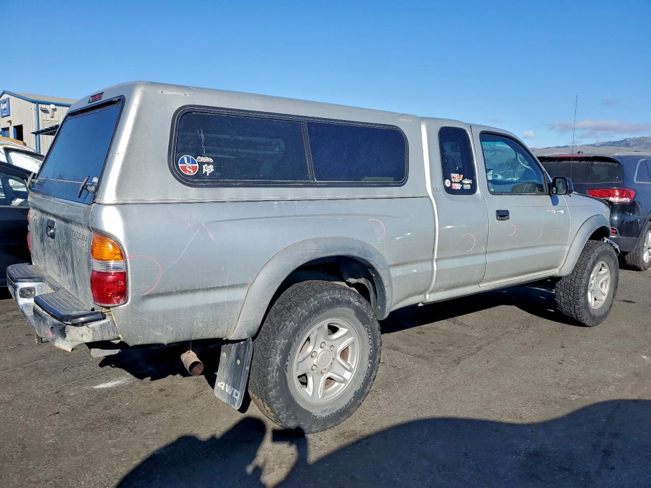 2004 TOYOTA TACOMA V6 photo 5