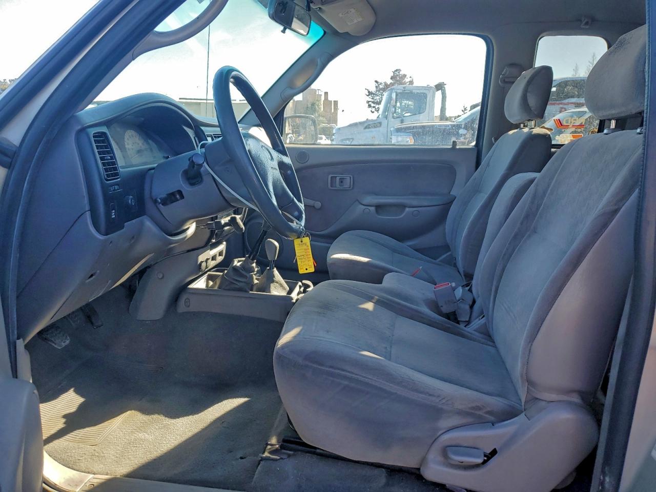 2004 TOYOTA TACOMA V6 photo 13