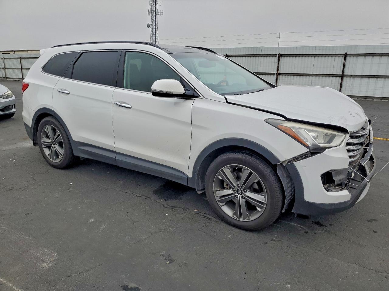 2014 HYUNDAI SANTA FE GLS photo 7