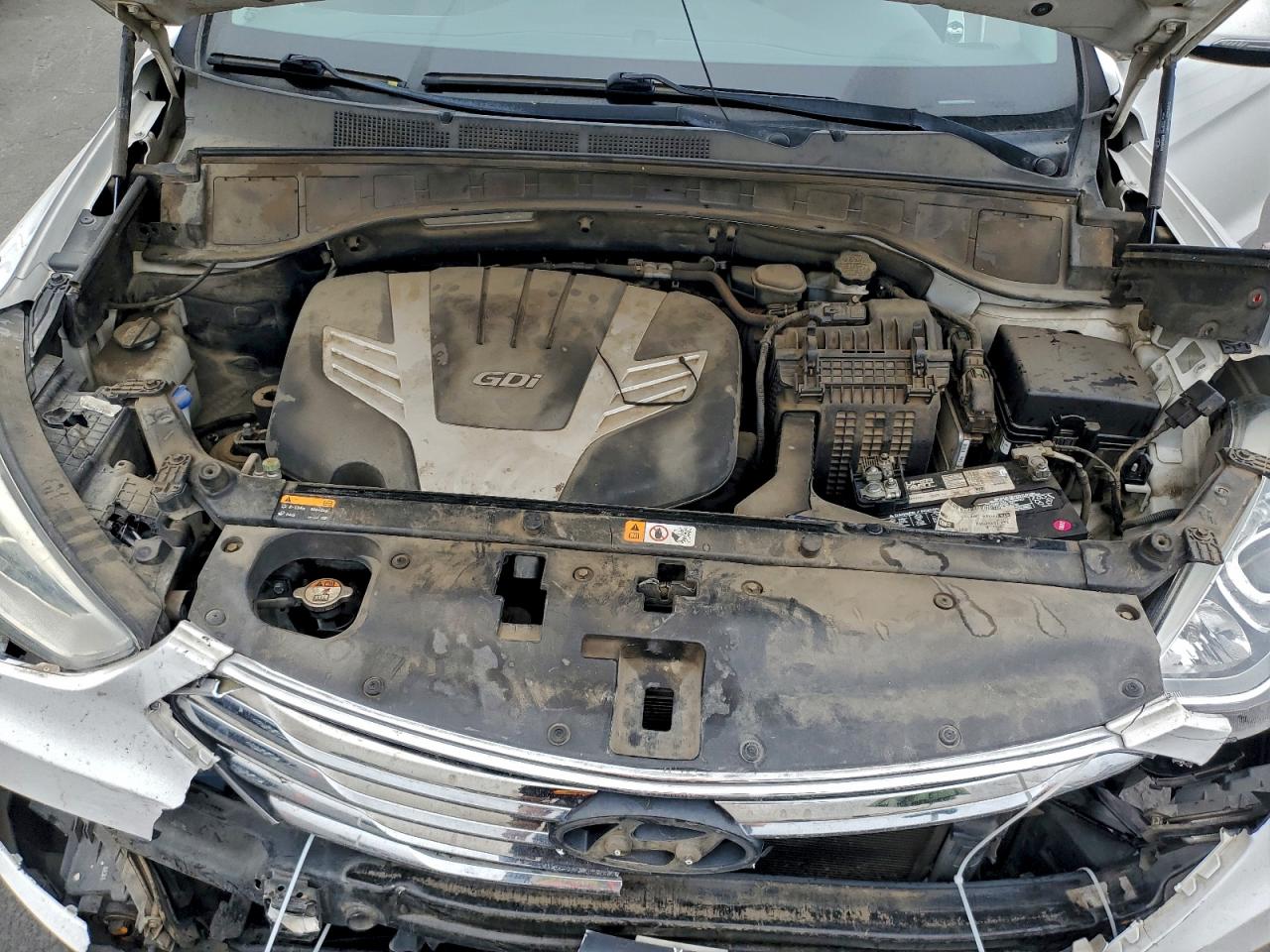 2014 HYUNDAI SANTA FE GLS photo 23
