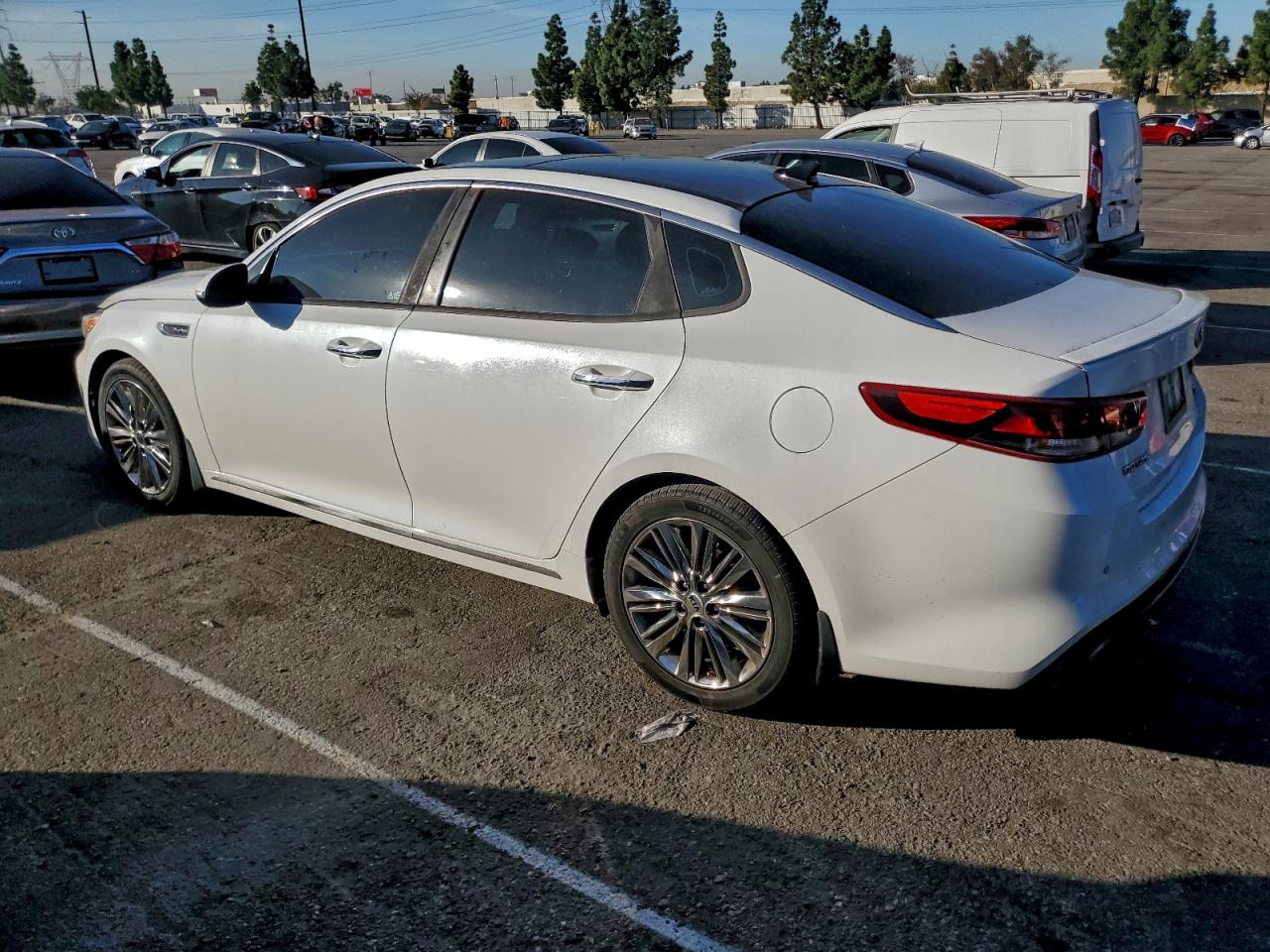 2016 KIA OPTIMA SXL photo 3