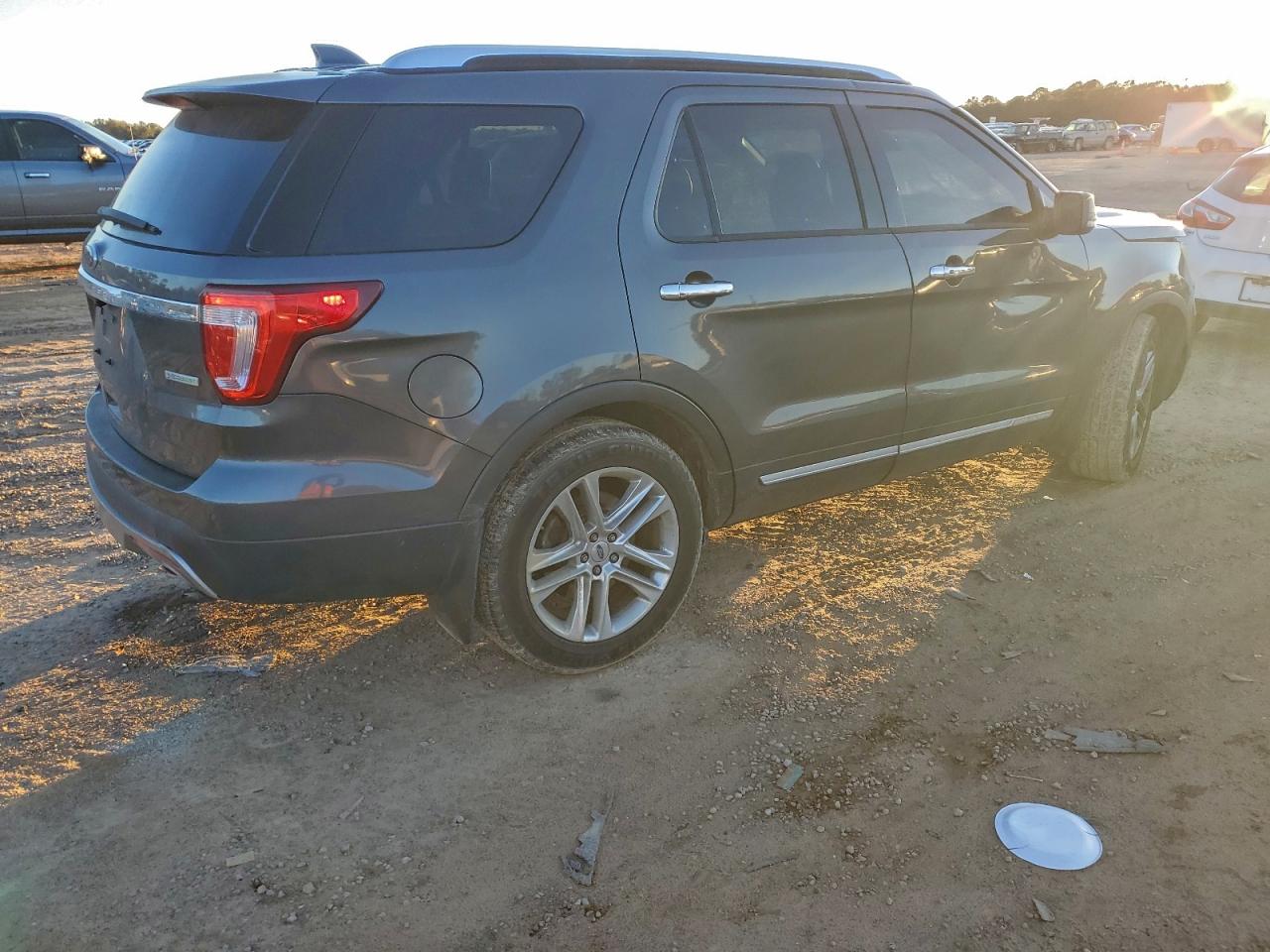 2016 FORD EXPLORER LIMITED photo 3