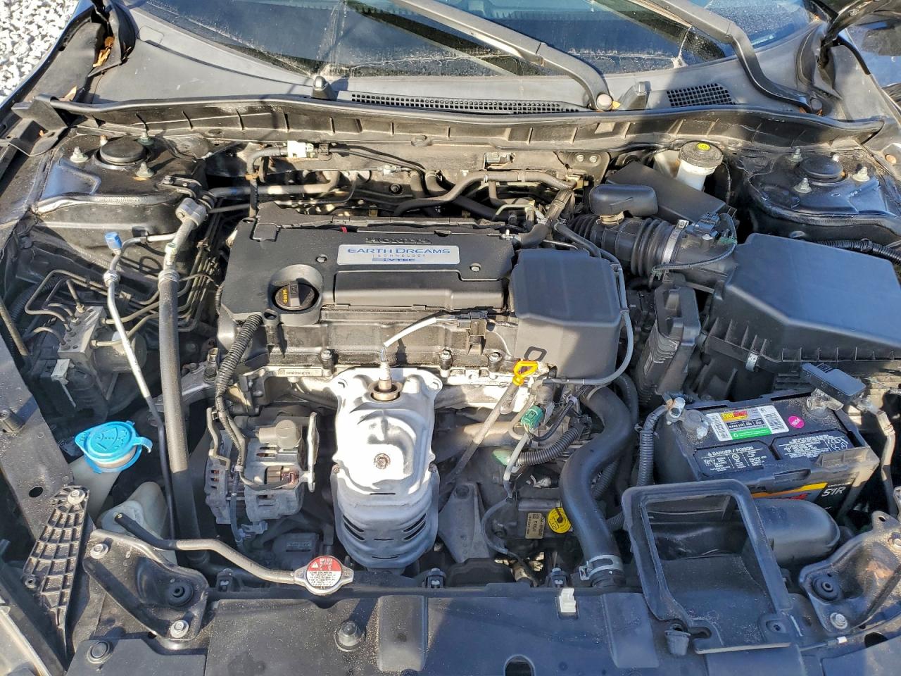 2015 HONDA ACCORD LX photo 11