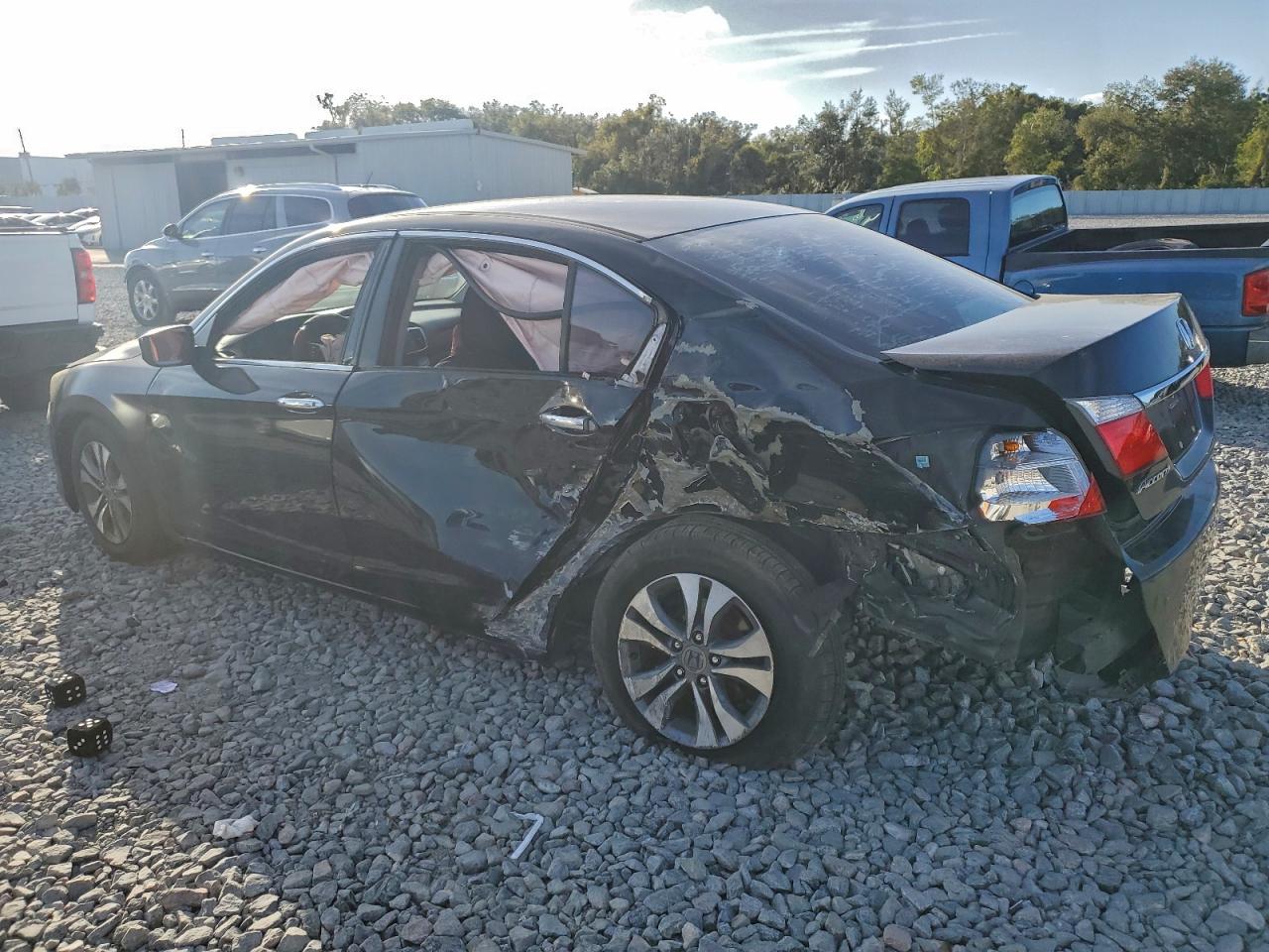 2015 HONDA ACCORD LX photo 2