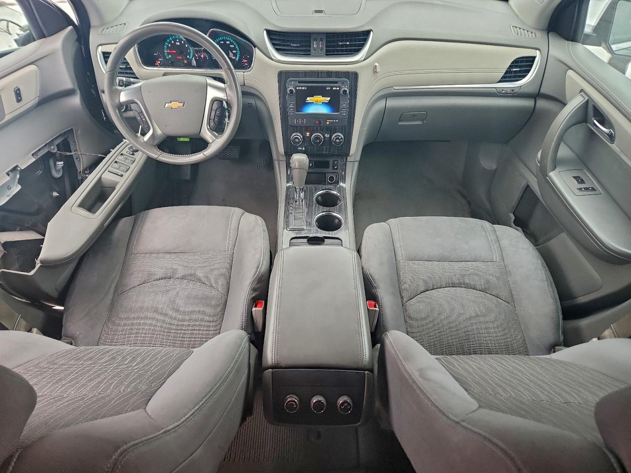 2014 CHEVROLET TRAVERSE LT photo 15