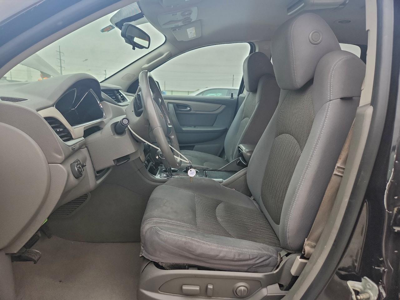 2014 CHEVROLET TRAVERSE LT photo 13