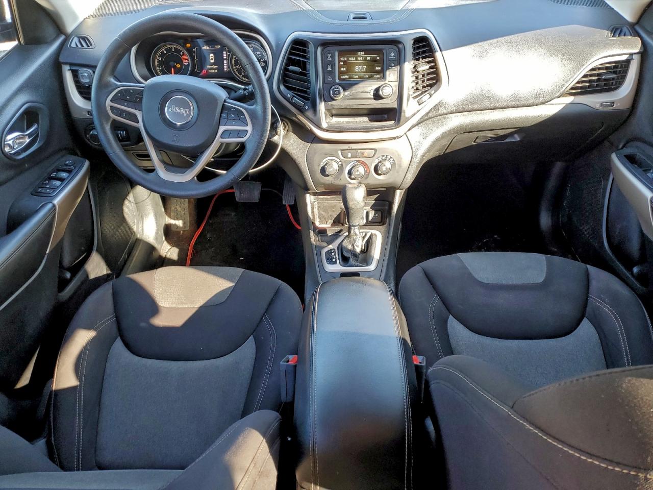 2017 JEEP CHEROKEE SPORT photo 15