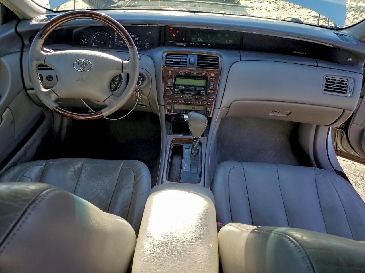 2003 TOYOTA AVALON XL photo 15