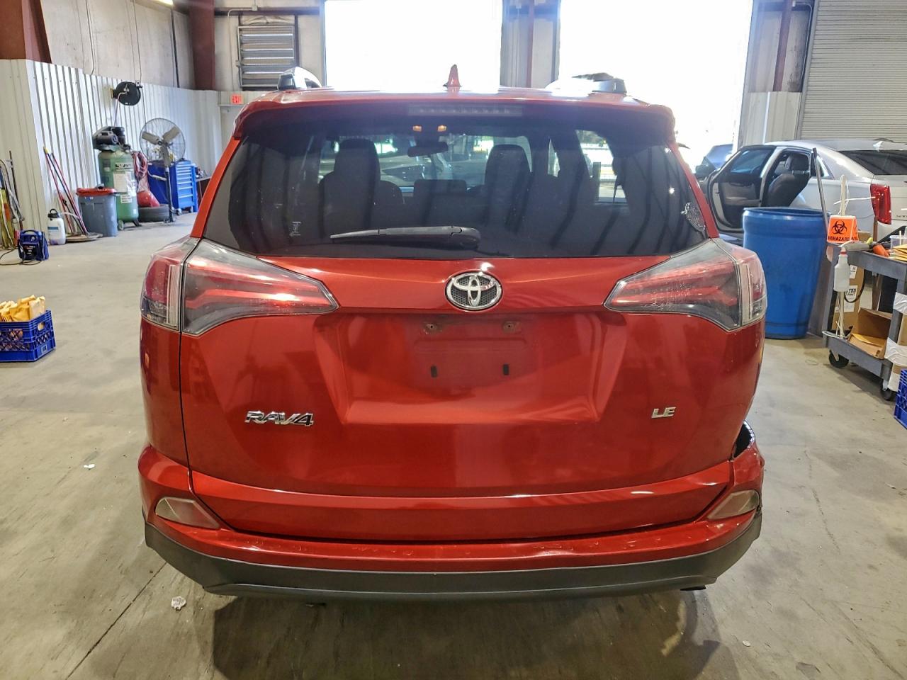 2017 TOYOTA RAV4 LE photo 11