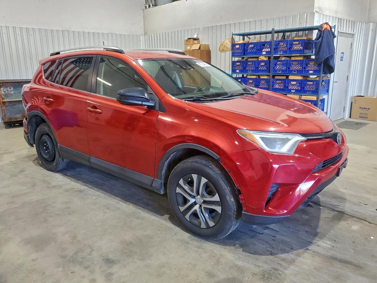 2017 TOYOTA RAV4 LE photo 7