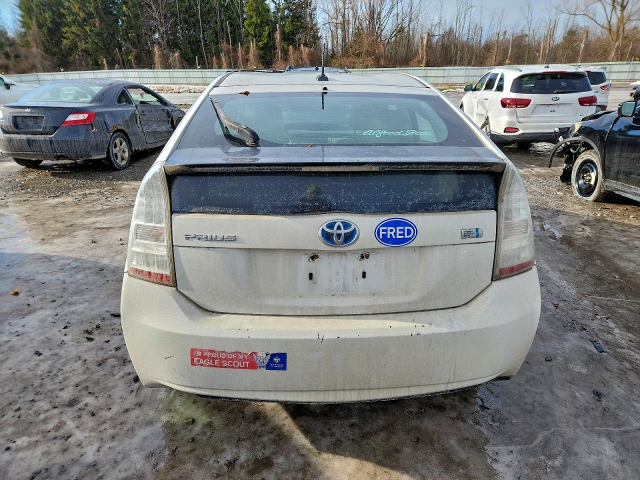 2010 TOYOTA PRIUS photo 11