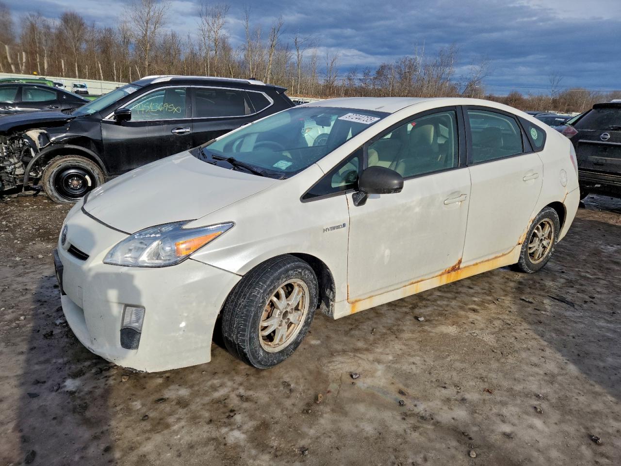 2010 TOYOTA PRIUS photo 2