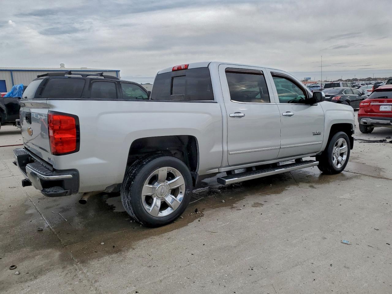 2015 CHEVROLET SILVERADO C1500 LTZ photo 5