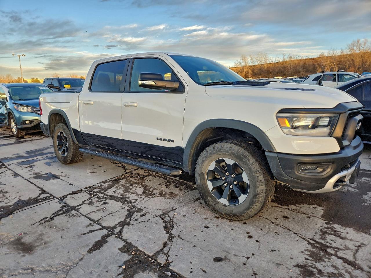 2019 RAM 1500 REBEL photo 13