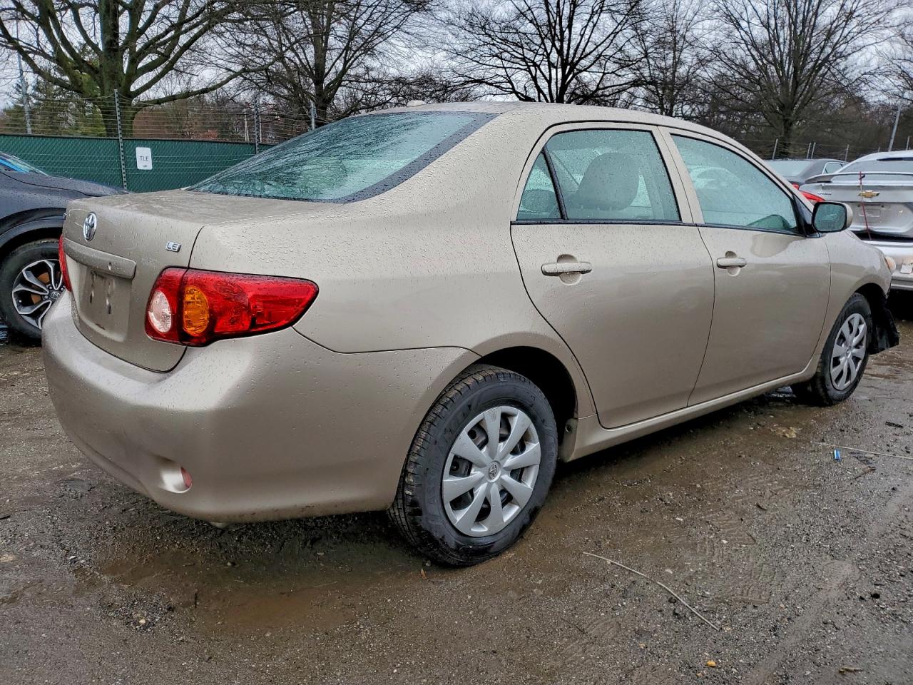 2010 TOYOTA COROLLA BASE photo 7