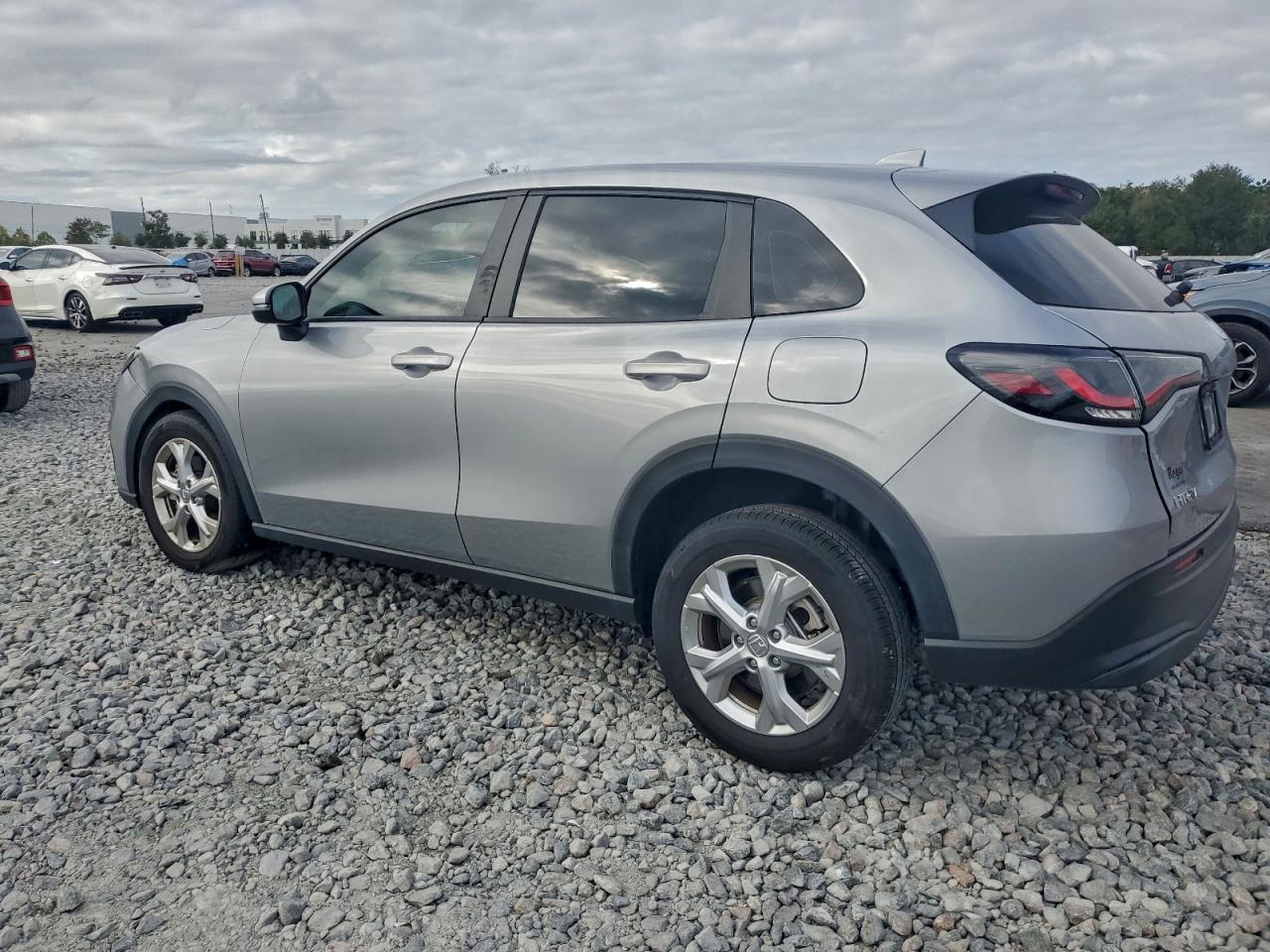 2024 HONDA HR-V LX photo 4