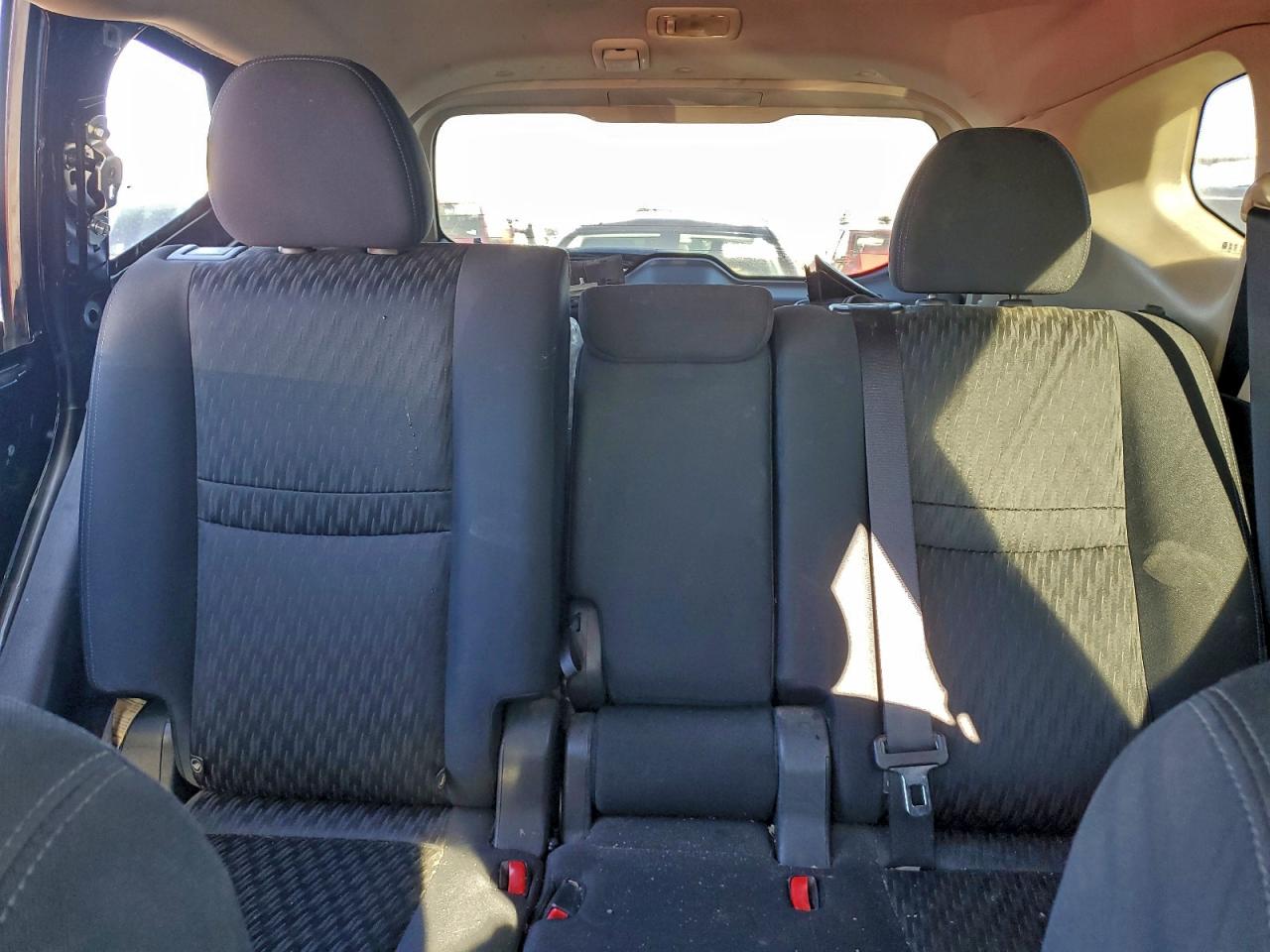 2017 NISSAN ROGUE S photo 19