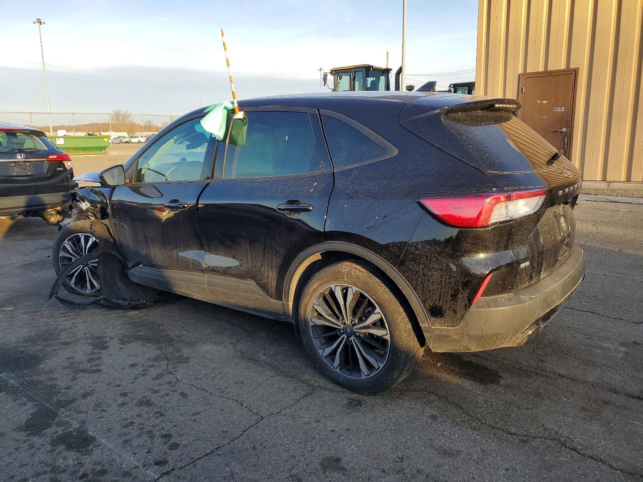 2022 FORD ESCAPE SE photo 2