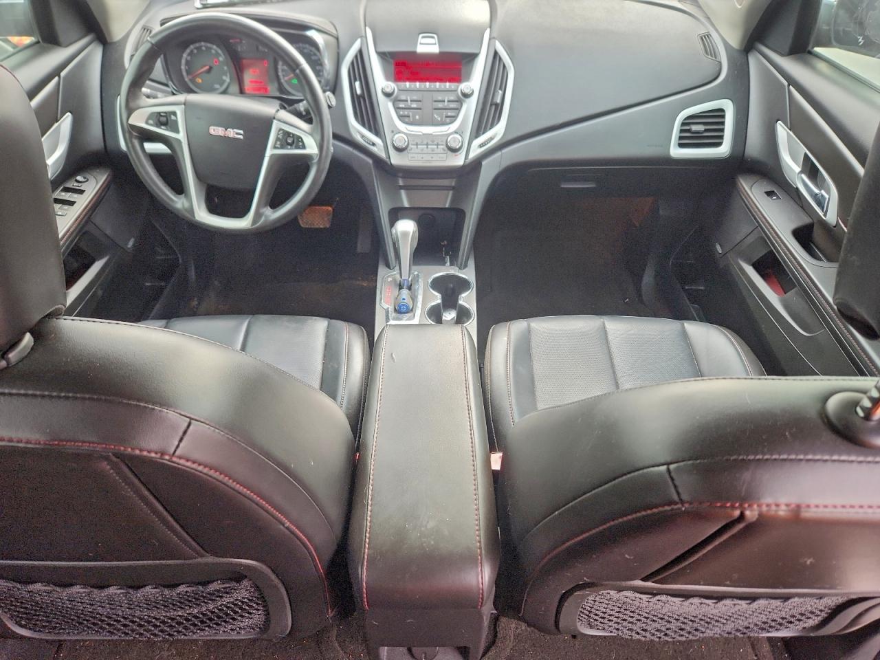 2011 GMC TERRAIN SLT photo 15