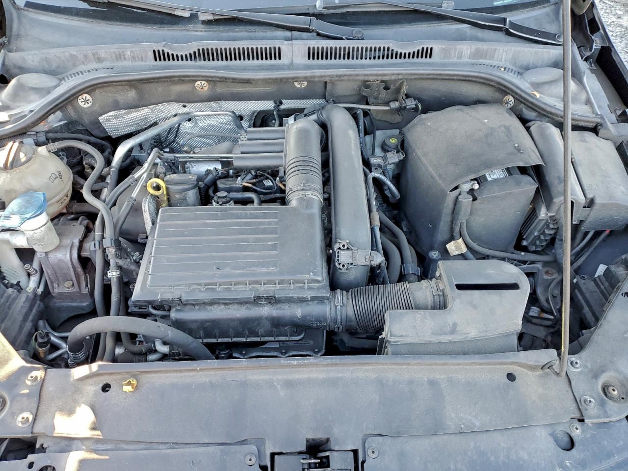 2017 VOLKSWAGEN JETTA SE photo 11