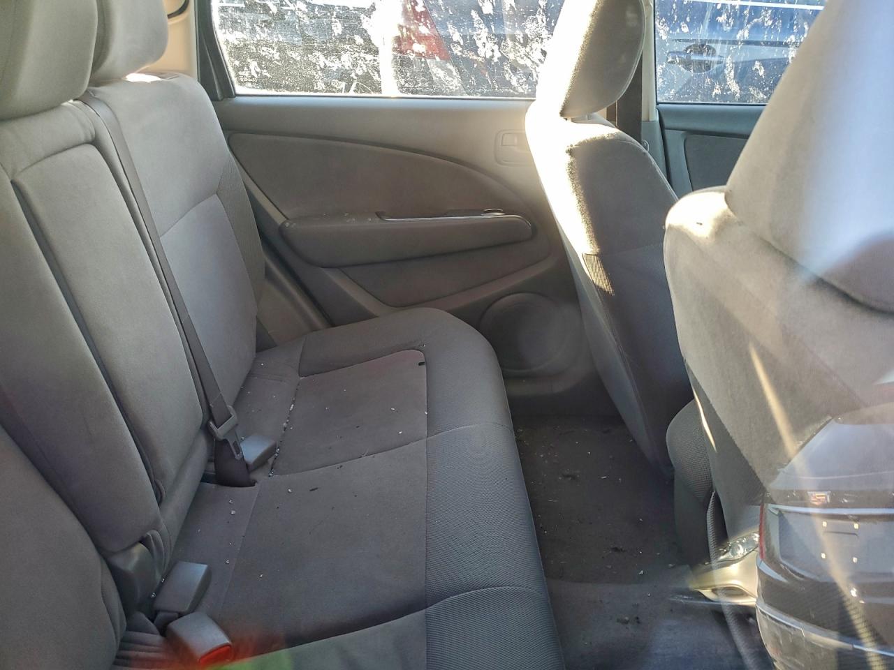 2003 MITSUBISHI OUTLANDER LS photo 19
