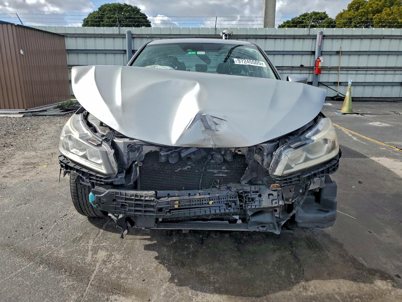 2017 HONDA ACCORD LX photo 5