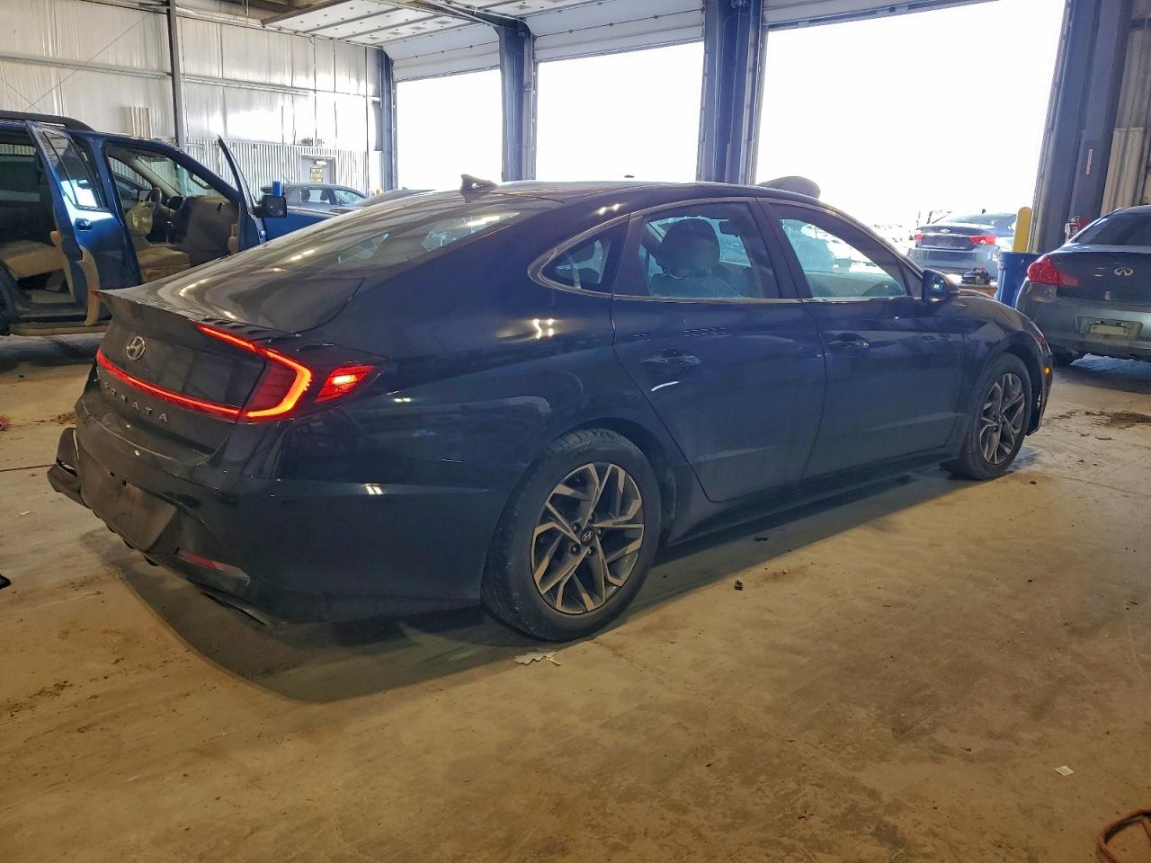 2020 HYUNDAI SONATA SEL photo 3