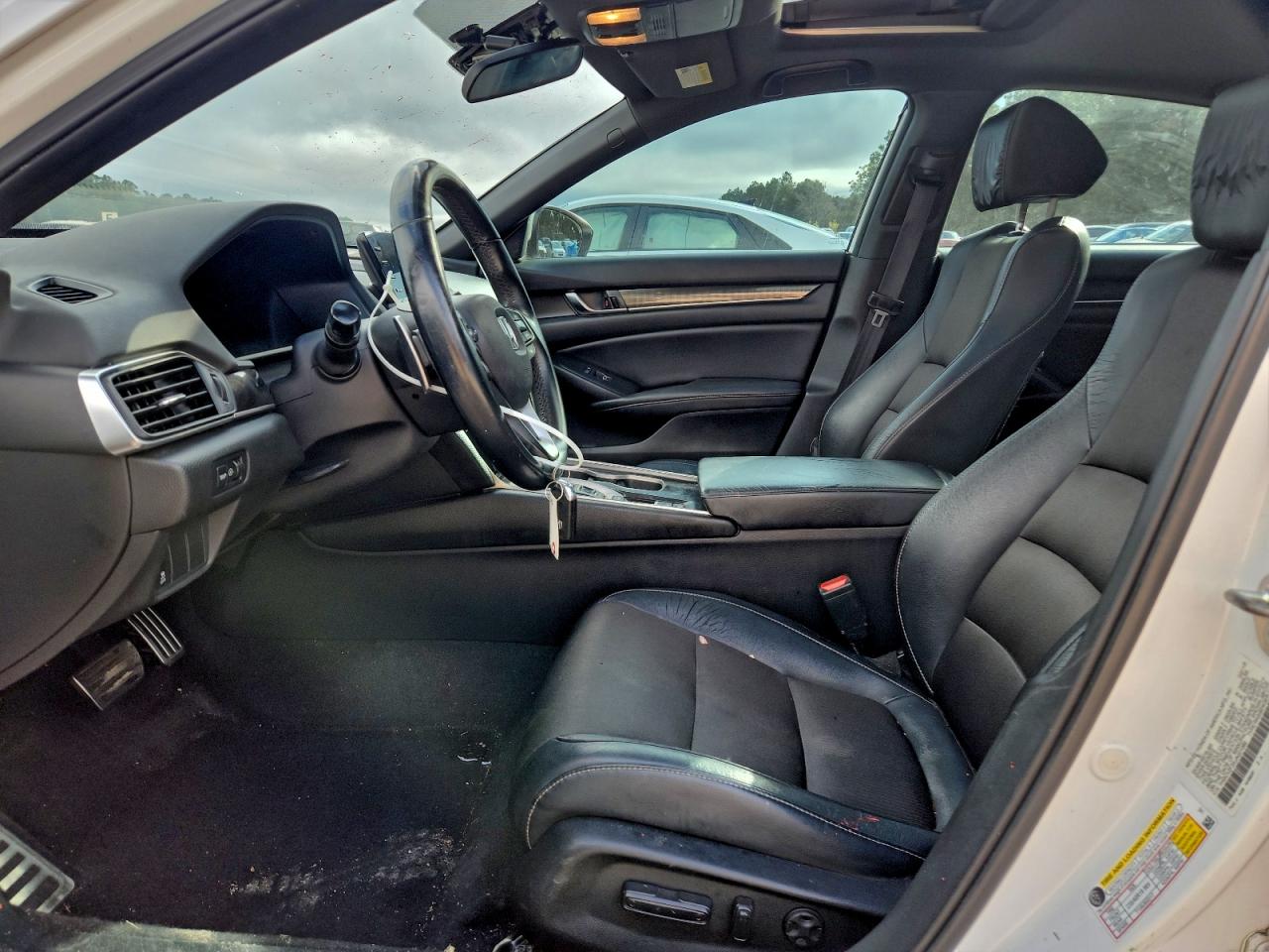 2018 HONDA ACCORD SPORT photo 7
