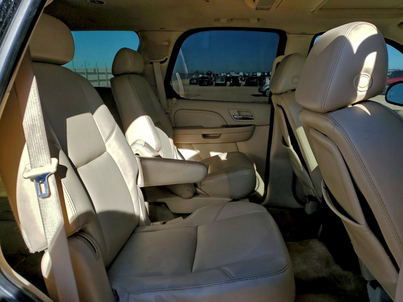 2007 CADILLAC ESCALADE LUXURY photo 21