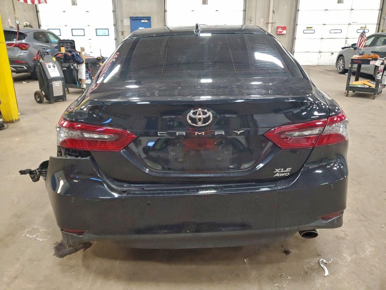2024 TOYOTA CAMRY XLE photo 11
