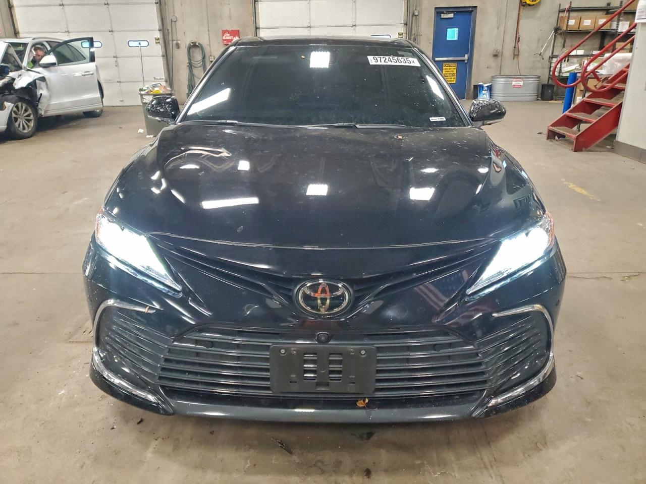 2024 TOYOTA CAMRY XLE photo 9