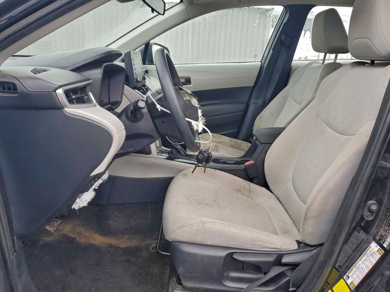 2022 TOYOTA COROLLA CROSS L photo 25