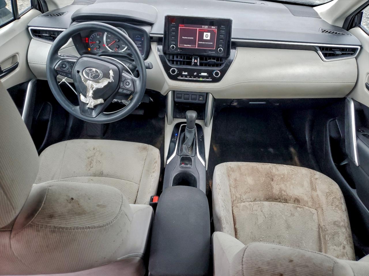 2022 TOYOTA COROLLA CROSS L photo 29