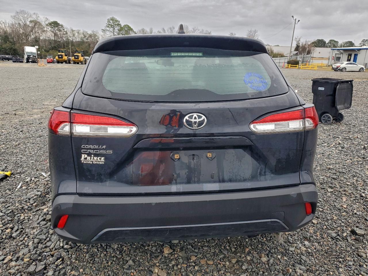 2022 TOYOTA COROLLA CROSS L photo 21