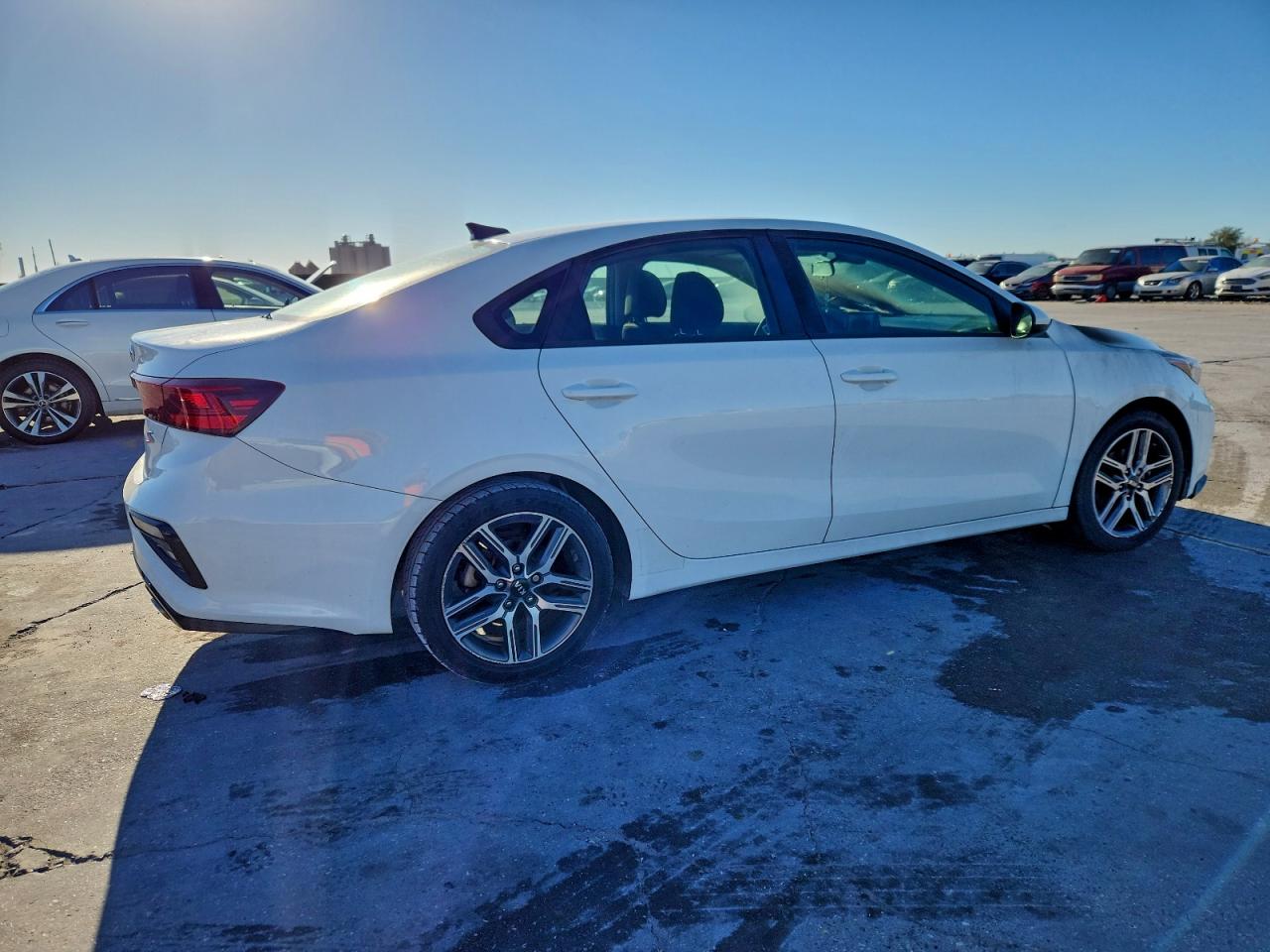 2019 KIA FORTE GT LINE photo 5
