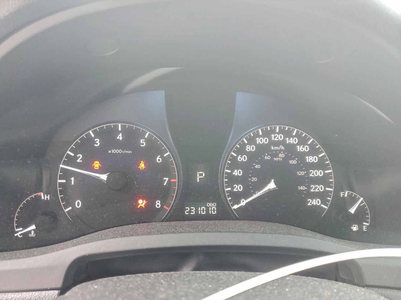 2011 LEXUS RX 350 photo 9