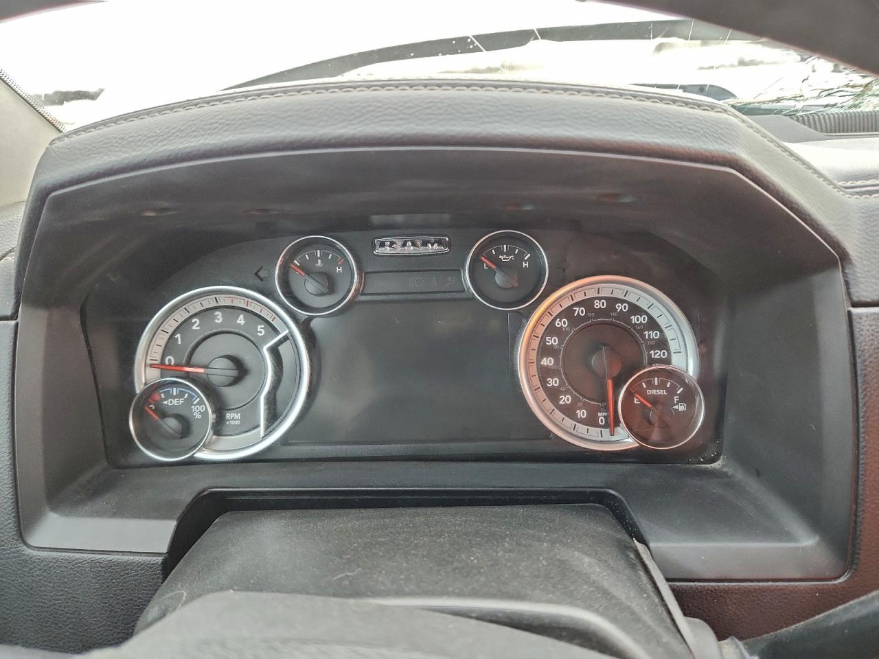 2017 RAM 2500 LARAMIE photo 9